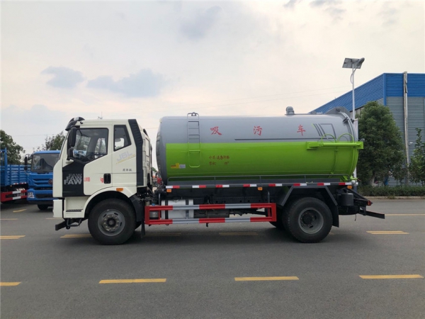 解放J6(12方)吸污车