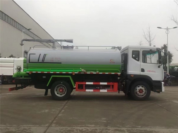 东风D9（13方）吸粪车
